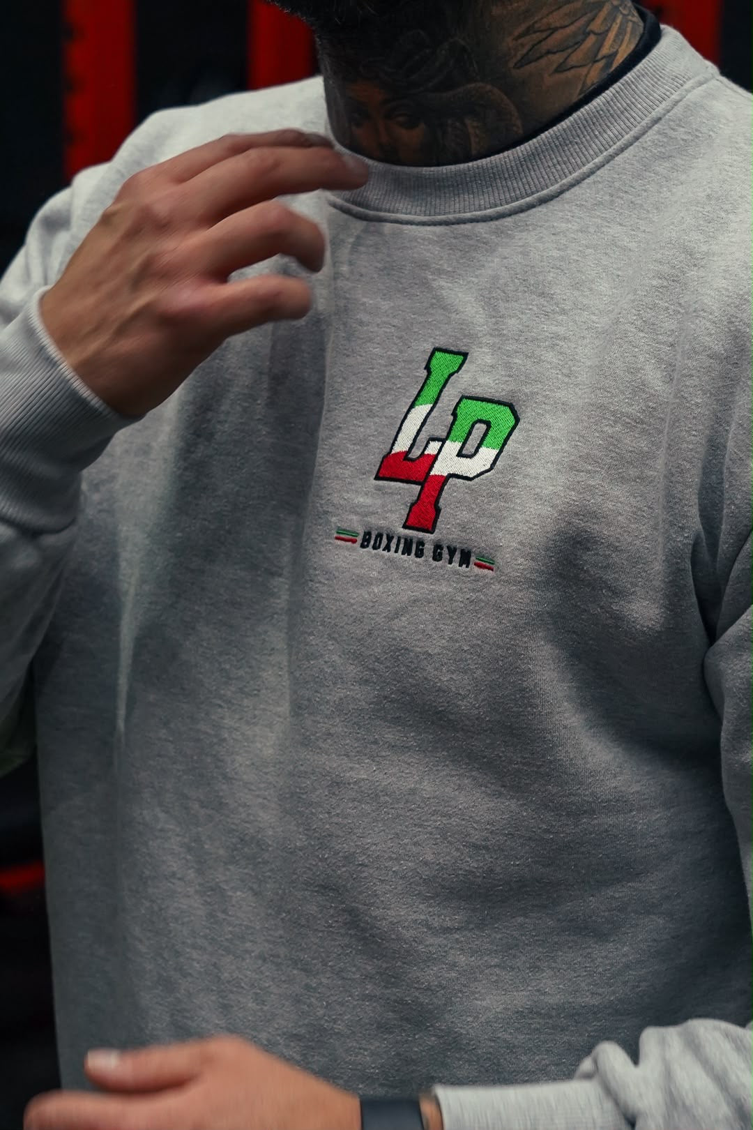 Sweatshirt